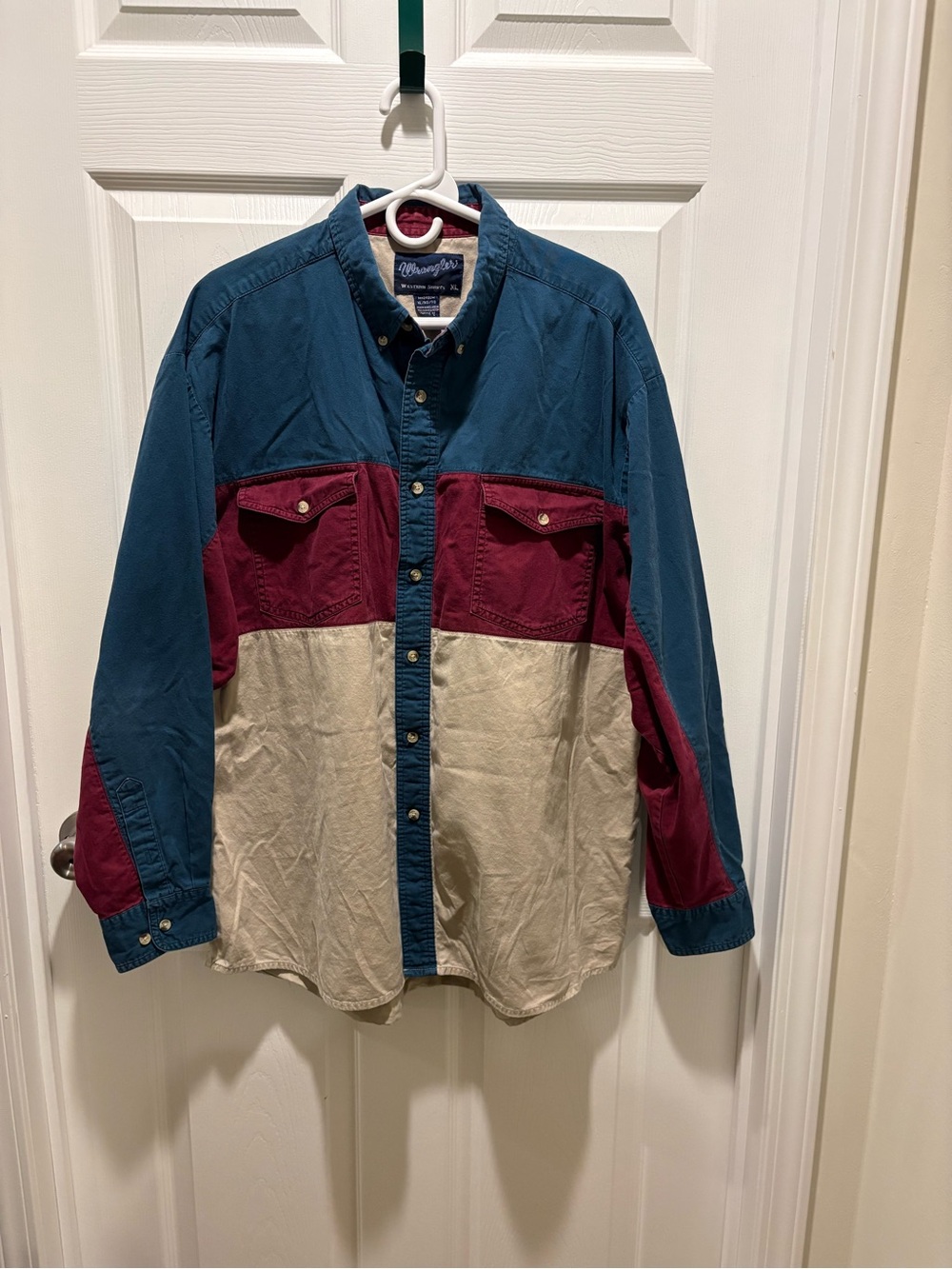 Wrangler Western Colorblock Button-Up Shirt Jacket Teal, Burgundy & Cream XL